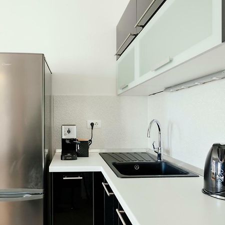 New Luxury Apartment Nives On Seaside Split Zewnętrze zdjęcie