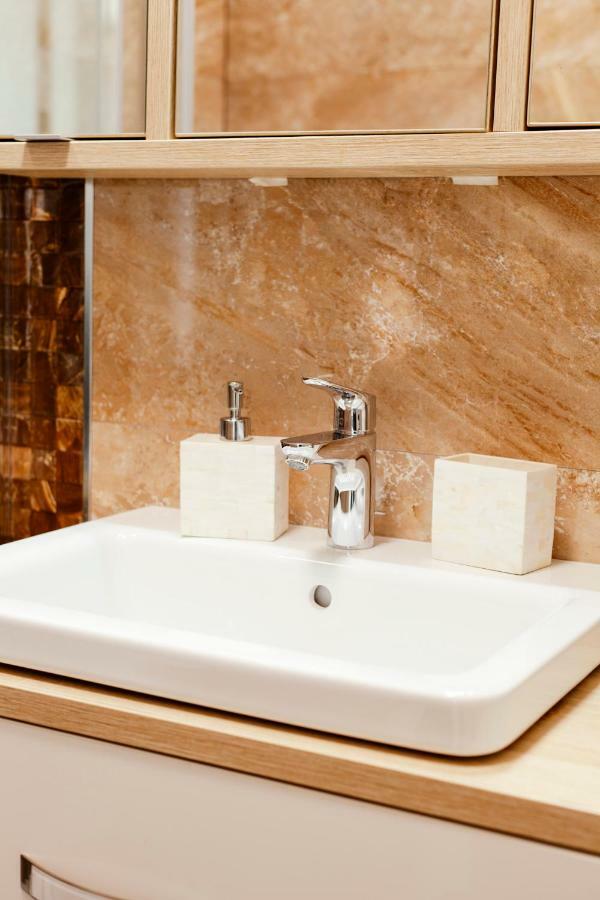 New Luxury Apartment Nives On Seaside Split Zewnętrze zdjęcie