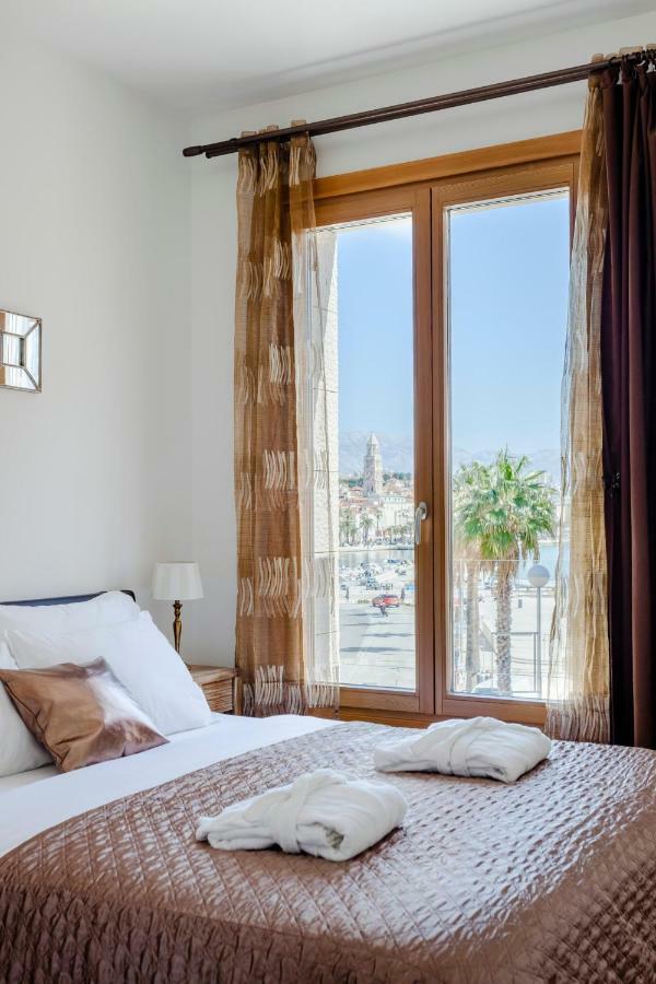 New Luxury Apartment Nives On Seaside Split Zewnętrze zdjęcie