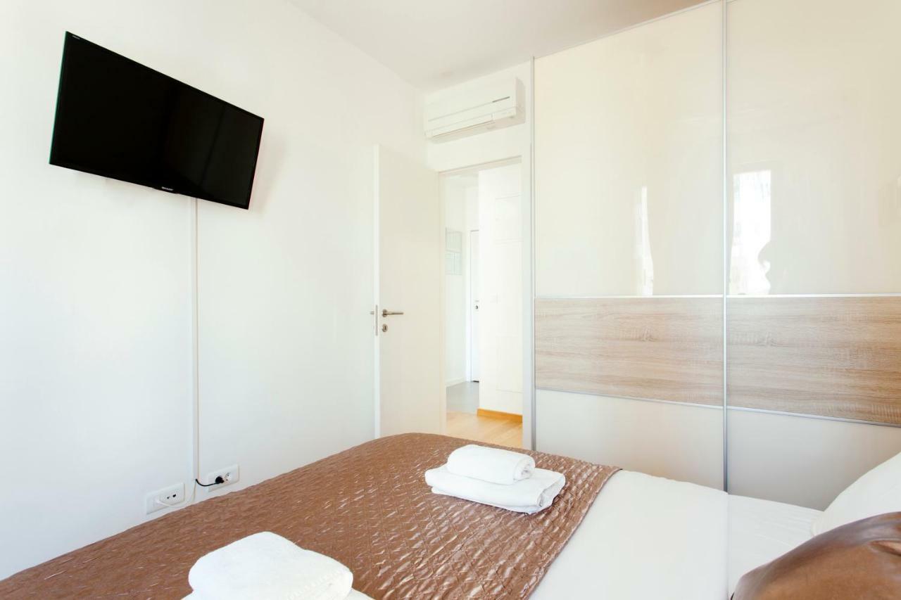 New Luxury Apartment Nives On Seaside Split Zewnętrze zdjęcie
