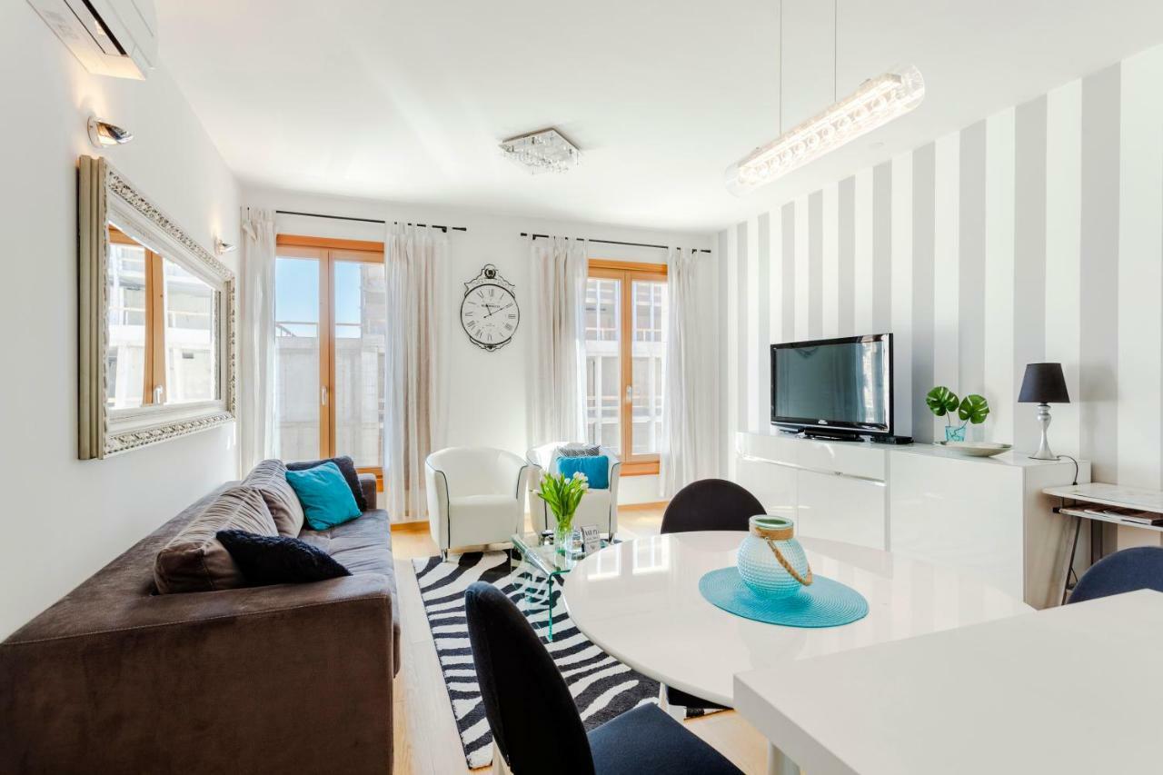 New Luxury Apartment Nives On Seaside Split Zewnętrze zdjęcie