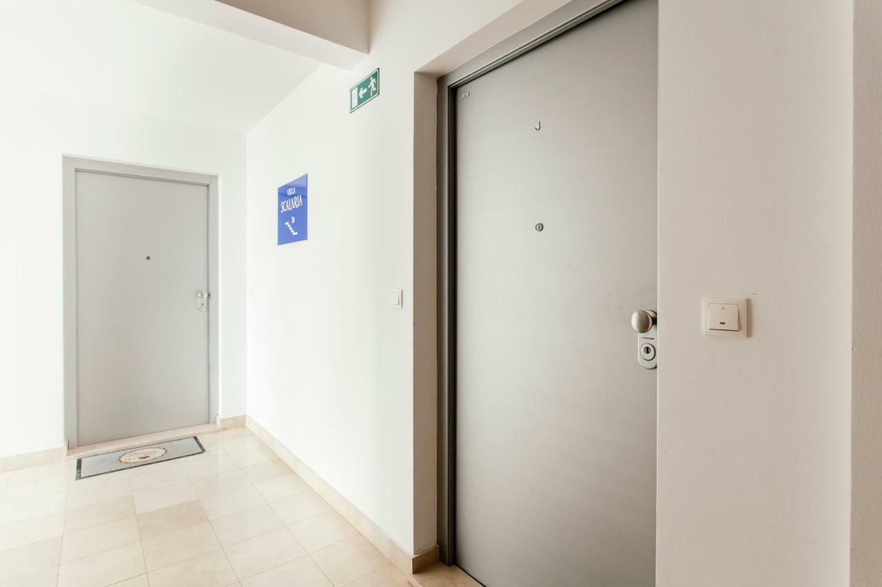 New Luxury Apartment Nives On Seaside Split Zewnętrze zdjęcie